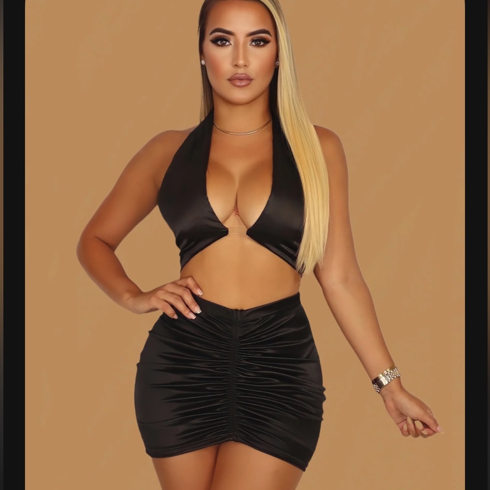 all black leather skirt set